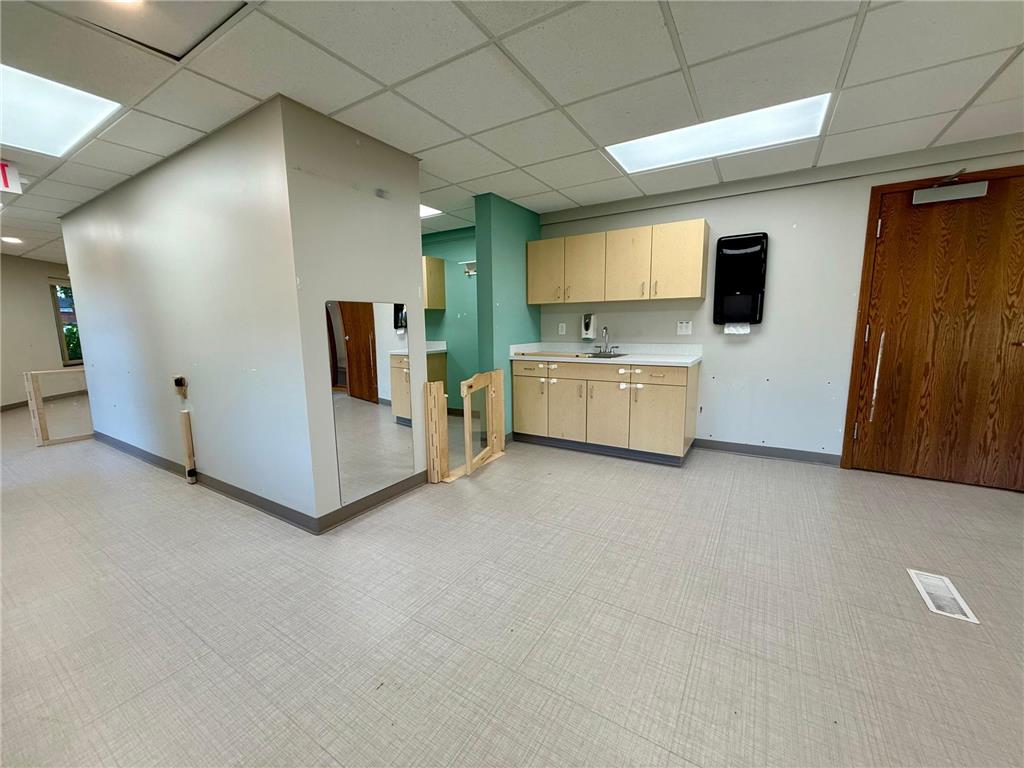 824 Center Avenue N Blooming Prairie MN 55917 6795299 image51