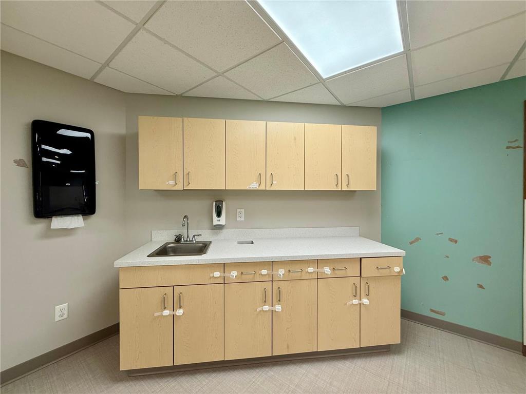 824 Center Avenue N Blooming Prairie MN 55917 6795299 image56