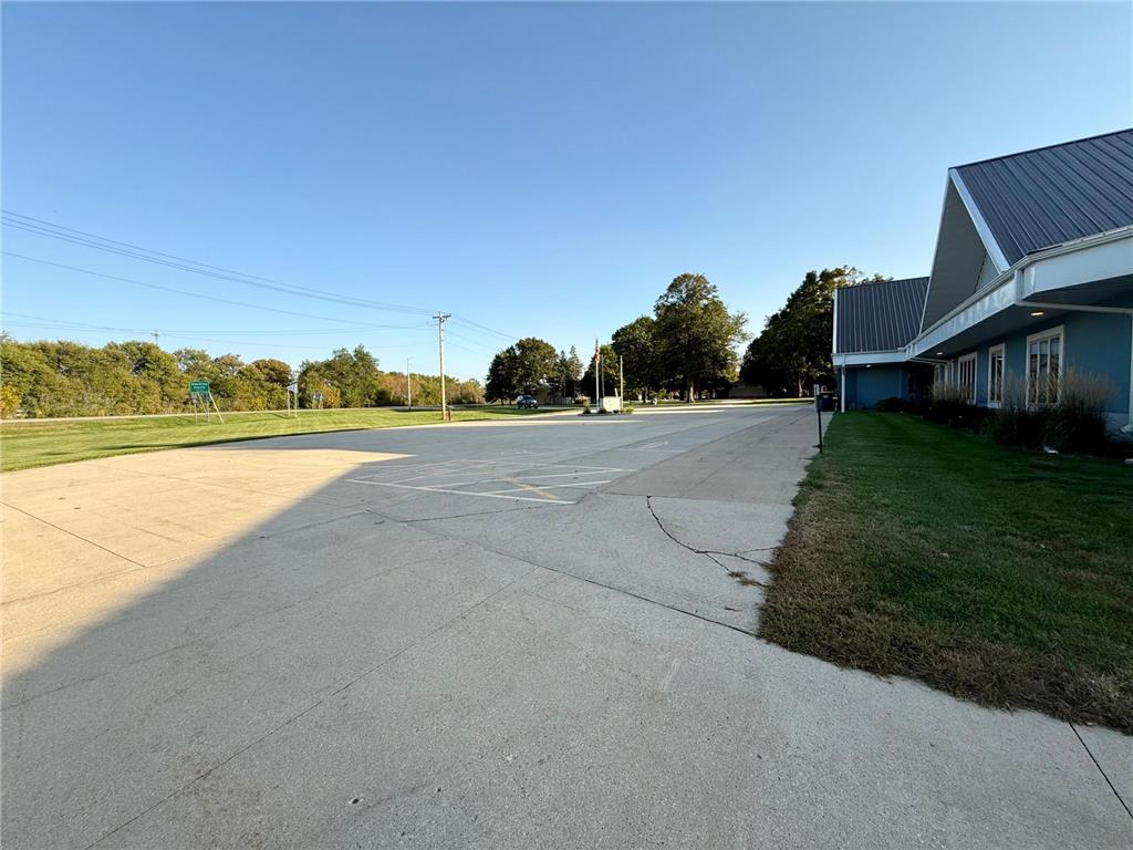 824 Center Avenue N Blooming Prairie MN 55917 6795299 image7