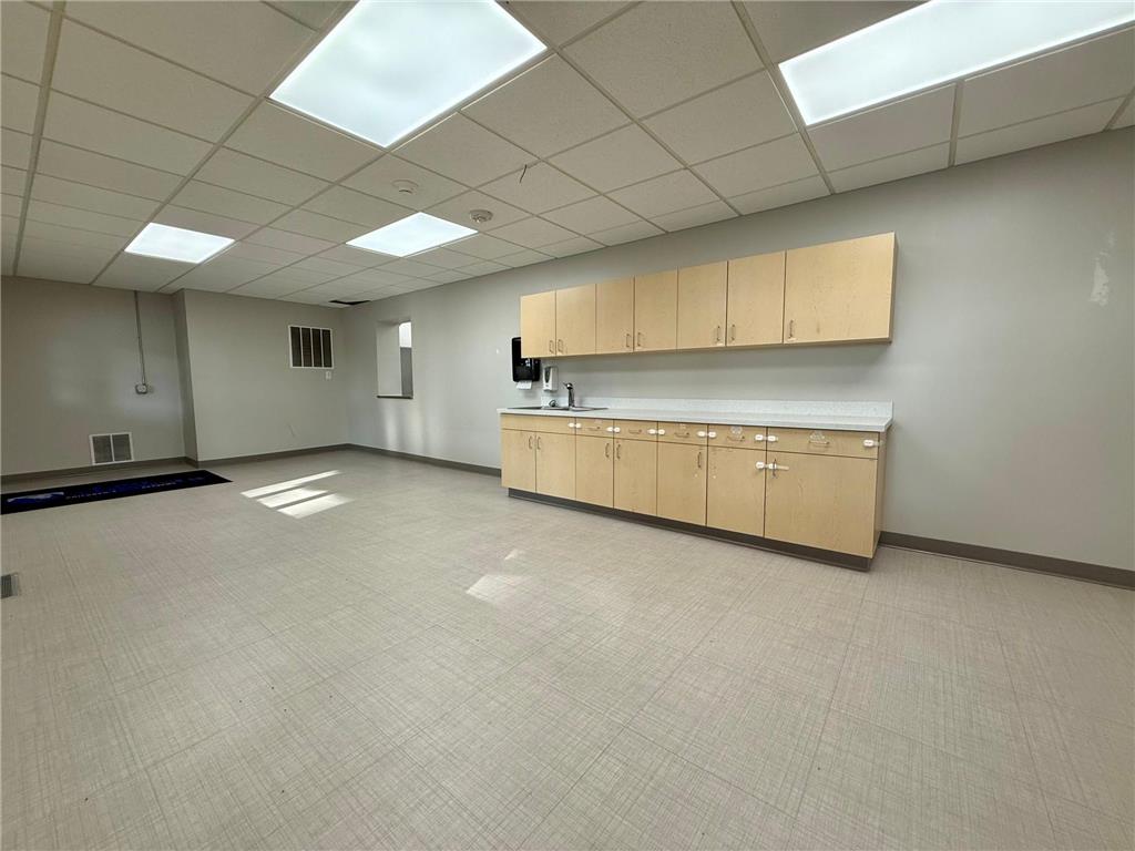 824 Center Avenue N Blooming Prairie MN 55917 6795299 image75