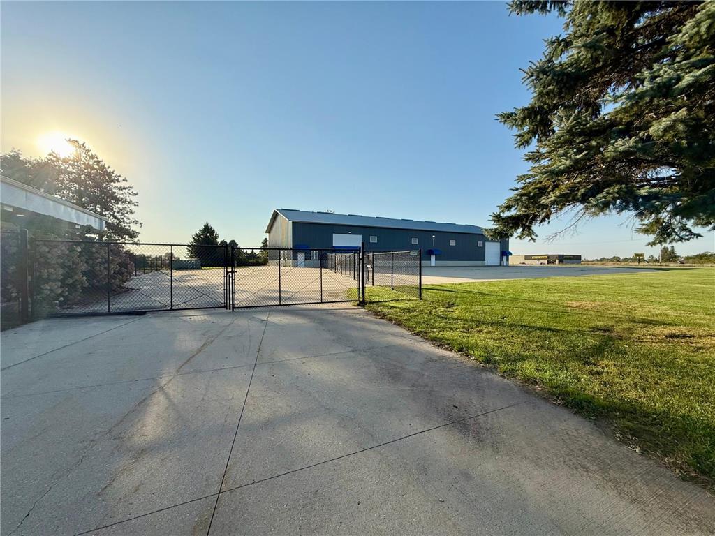 824 Center Avenue N Blooming Prairie MN 55917 6795299 image81