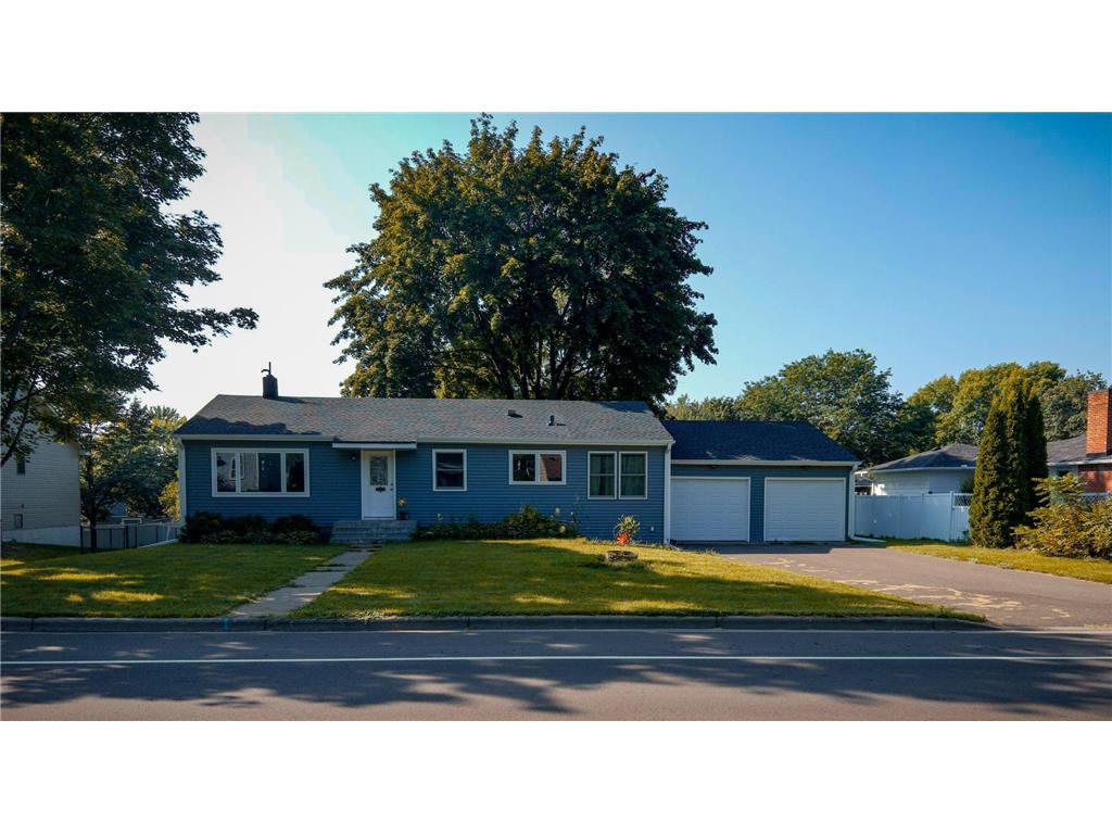 824 Laurel Avenue Hudson WI 54016 6589423 image1