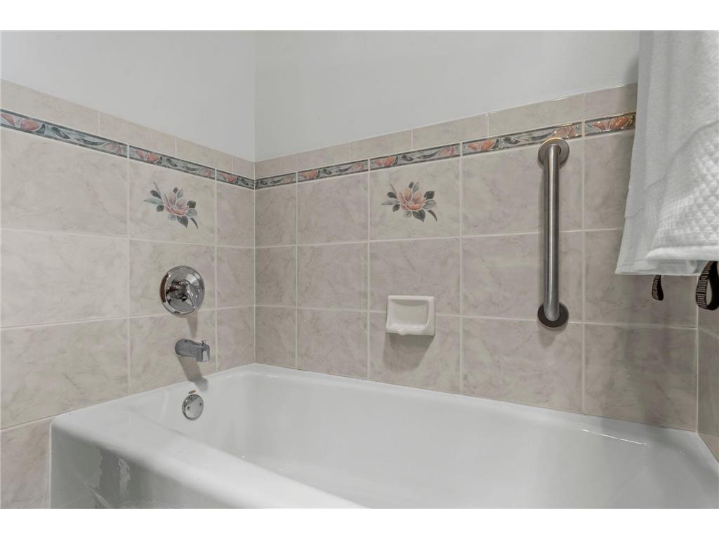 824 Monet Court Mendota Heights MN 55120 7087914 image24