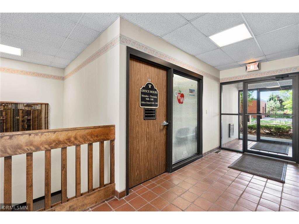 824 S Hastings Way Eau Claire WI 54701 6742152 image25