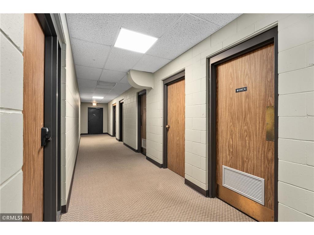 824 S Hastings Way Eau Claire WI 54701 6742152 image28