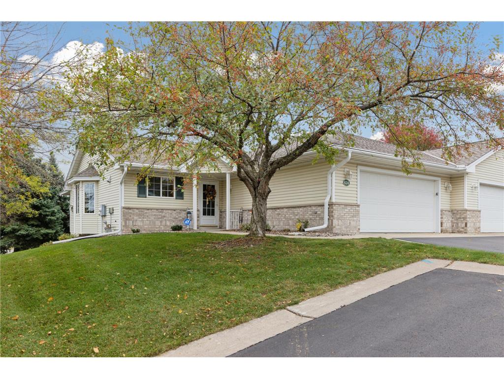 824 Woodland Drive Mahtomedi MN 55115 6805377 image1