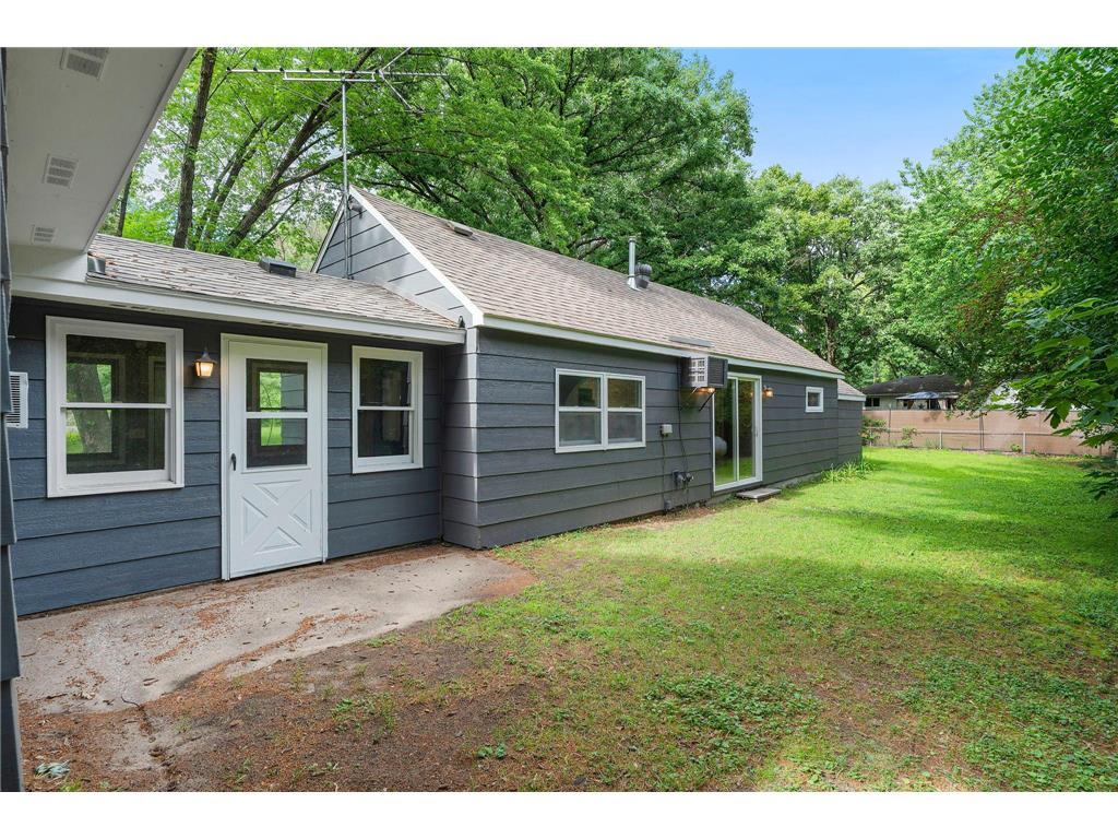 8241 Eastwood Road Moundsview MN 55112 7015322 image37