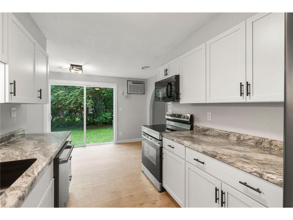 8241 Eastwood Road Moundsview MN 55112 7015322 image9