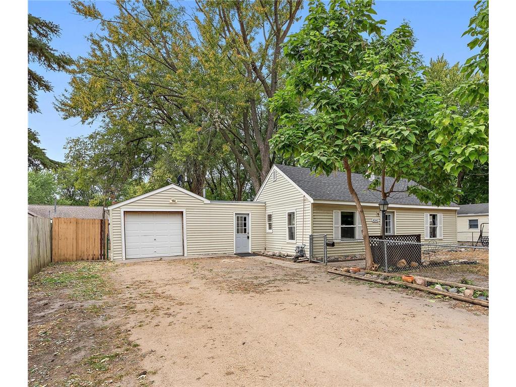 8242 Bloomington Avenue S Bloomington MN 55425 6605095 image1