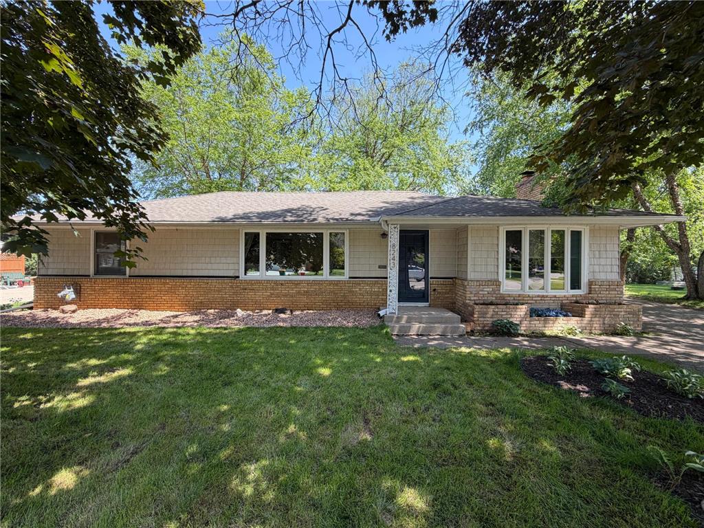 8243 Thomas Avenue S Bloomington MN 55431 7084242 image1