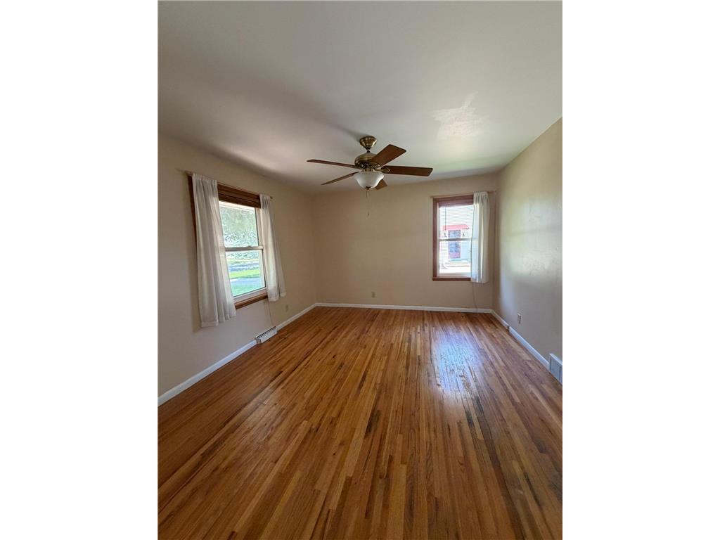 8243 Thomas Avenue S Bloomington MN 55431 7084242 image12