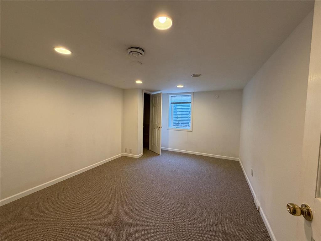 8243 Thomas Avenue S Bloomington MN 55431 7084242 image15