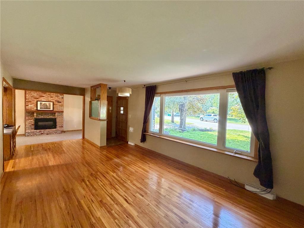 8243 Thomas Avenue S Bloomington MN 55431 7084242 image2