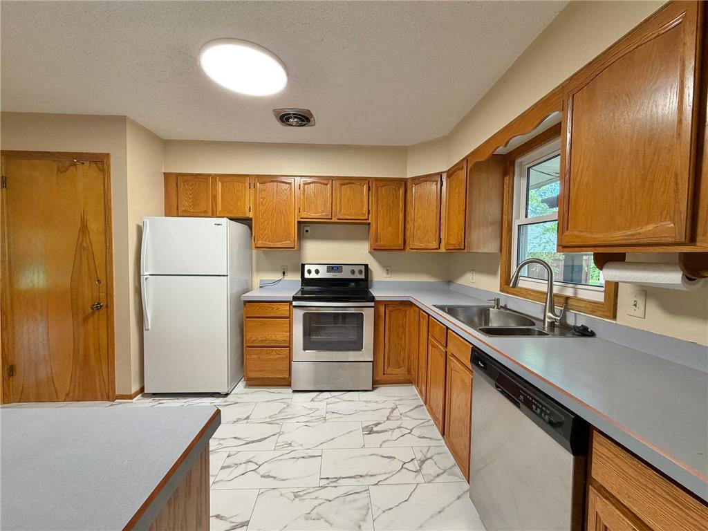 8243 Thomas Avenue S Bloomington MN 55431 7084242 image4