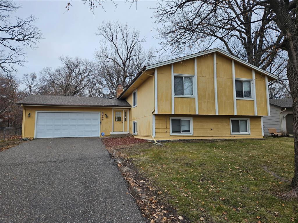 8244 Brunswick Avenue N Brooklyn Park MN 55443 6475423 image1