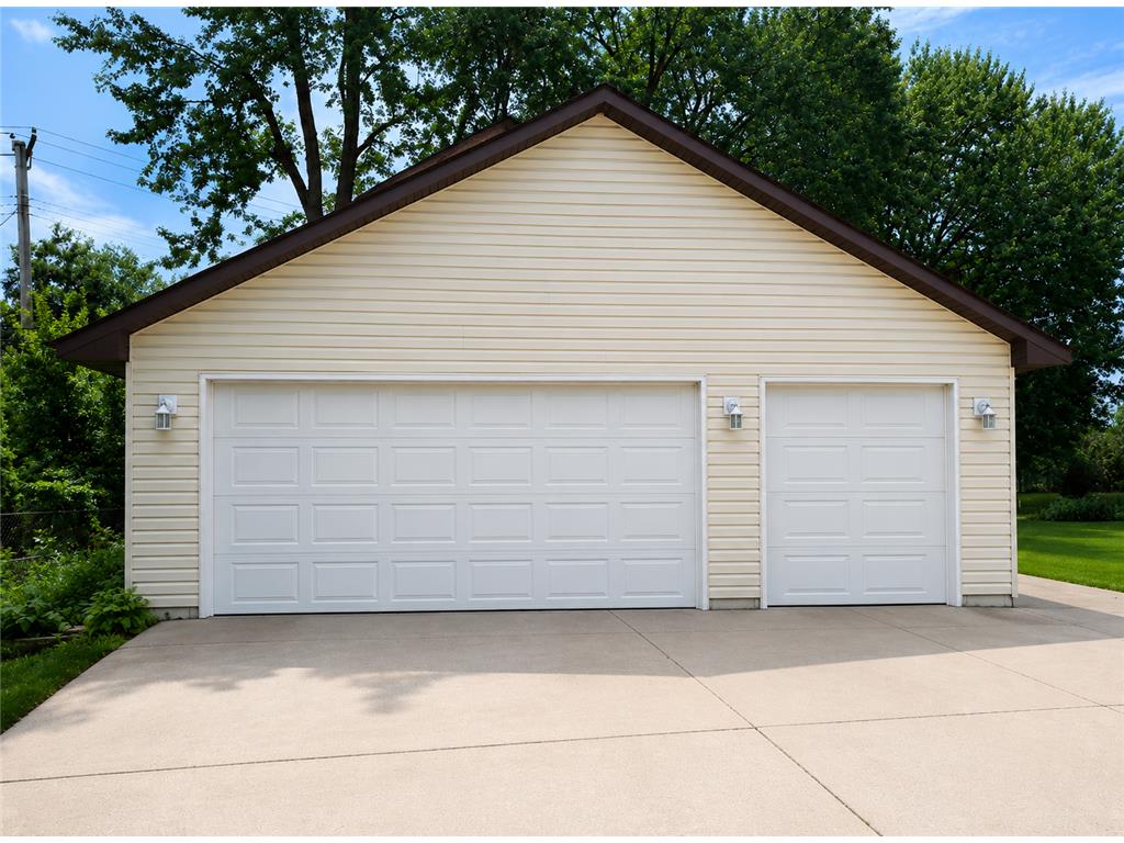 8245 Del Drive N New Hope MN 55428 7092722 image10