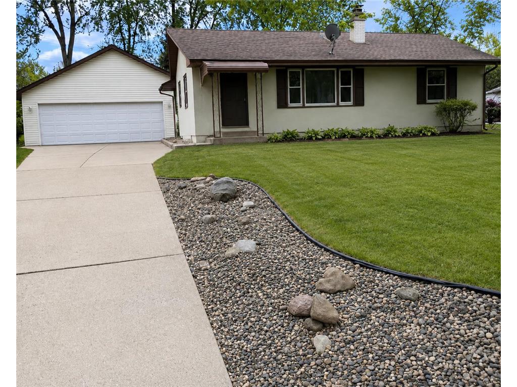 8245 Del Drive N New Hope MN 55428 7092722 image2