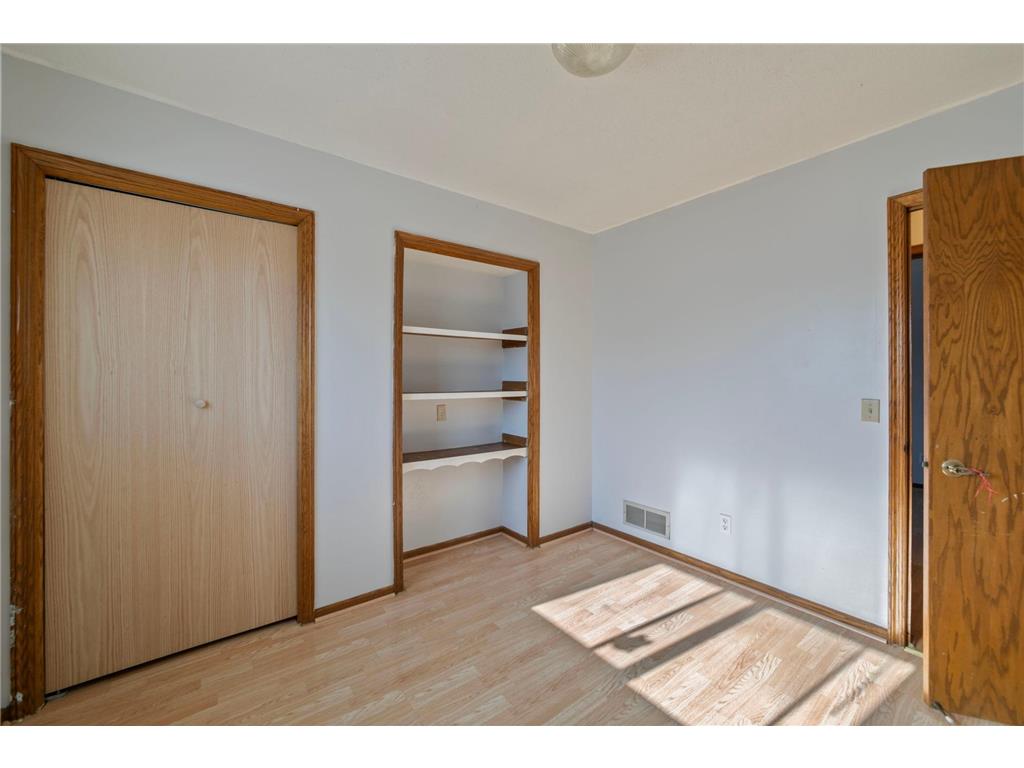 8249 Irving Avenue N Brooklyn Park MN 55444 7040597 image10