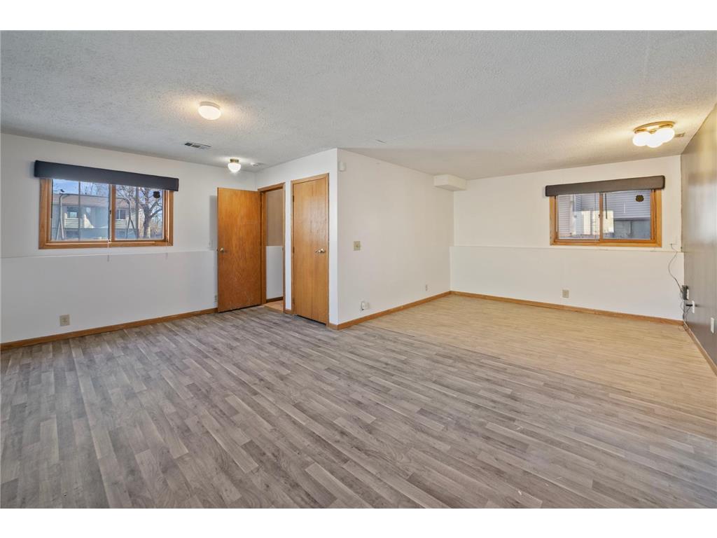 8249 Irving Avenue N Brooklyn Park MN 55444 7040597 image11