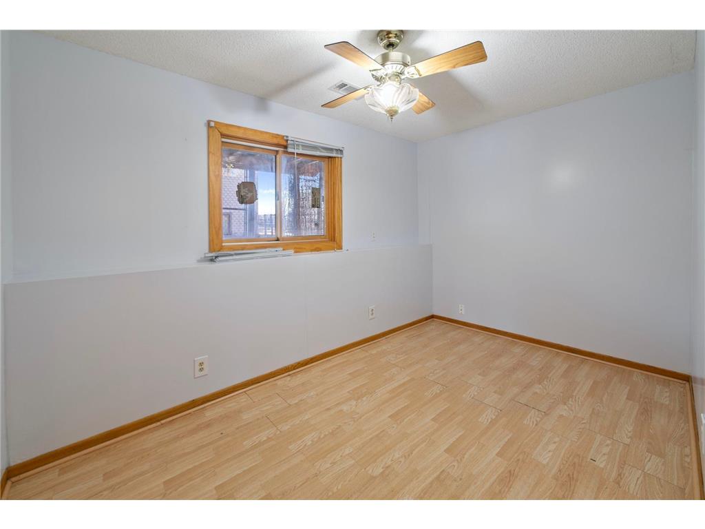 8249 Irving Avenue N Brooklyn Park MN 55444 7040597 image12