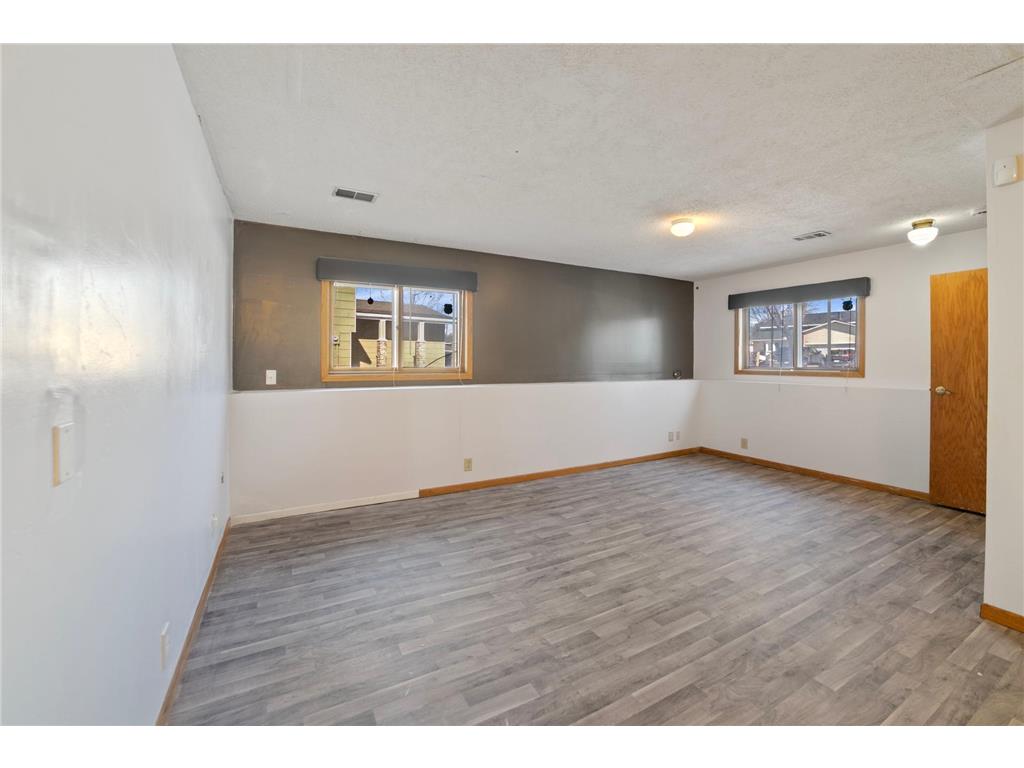 8249 Irving Avenue N Brooklyn Park MN 55444 7040597 image17