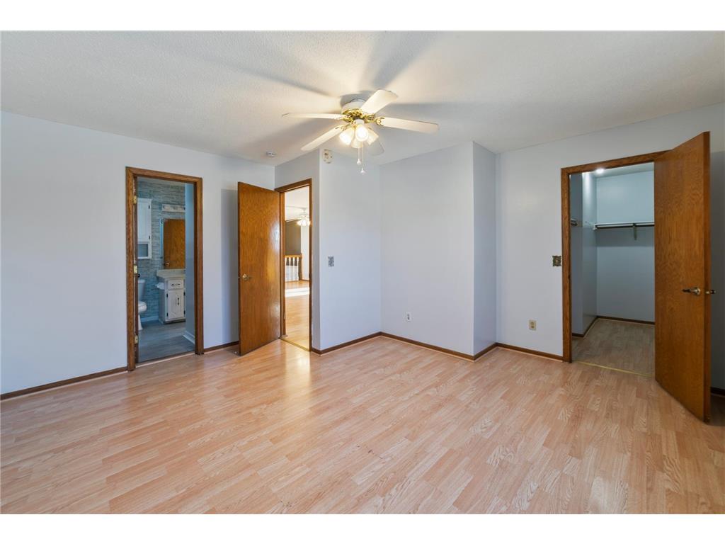 8249 Irving Avenue N Brooklyn Park MN 55444 7040597 image8