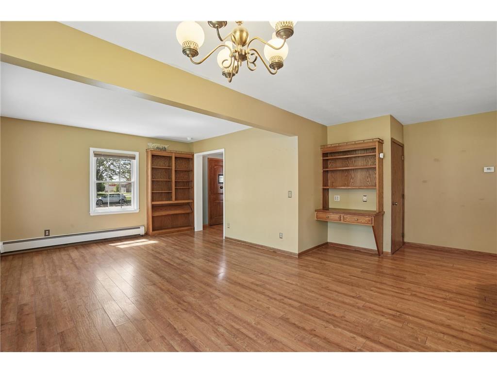 825 14th Street E Glencoe MN 55336 7059914 image11