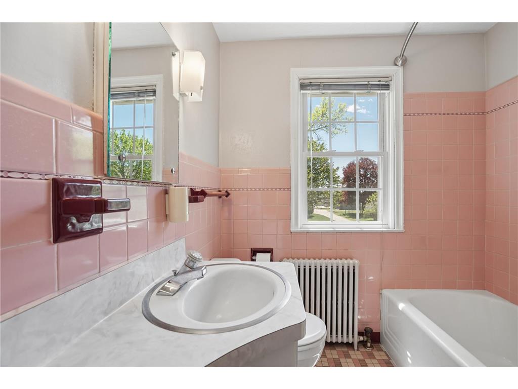 825 14th Street E Glencoe MN 55336 7059914 image37