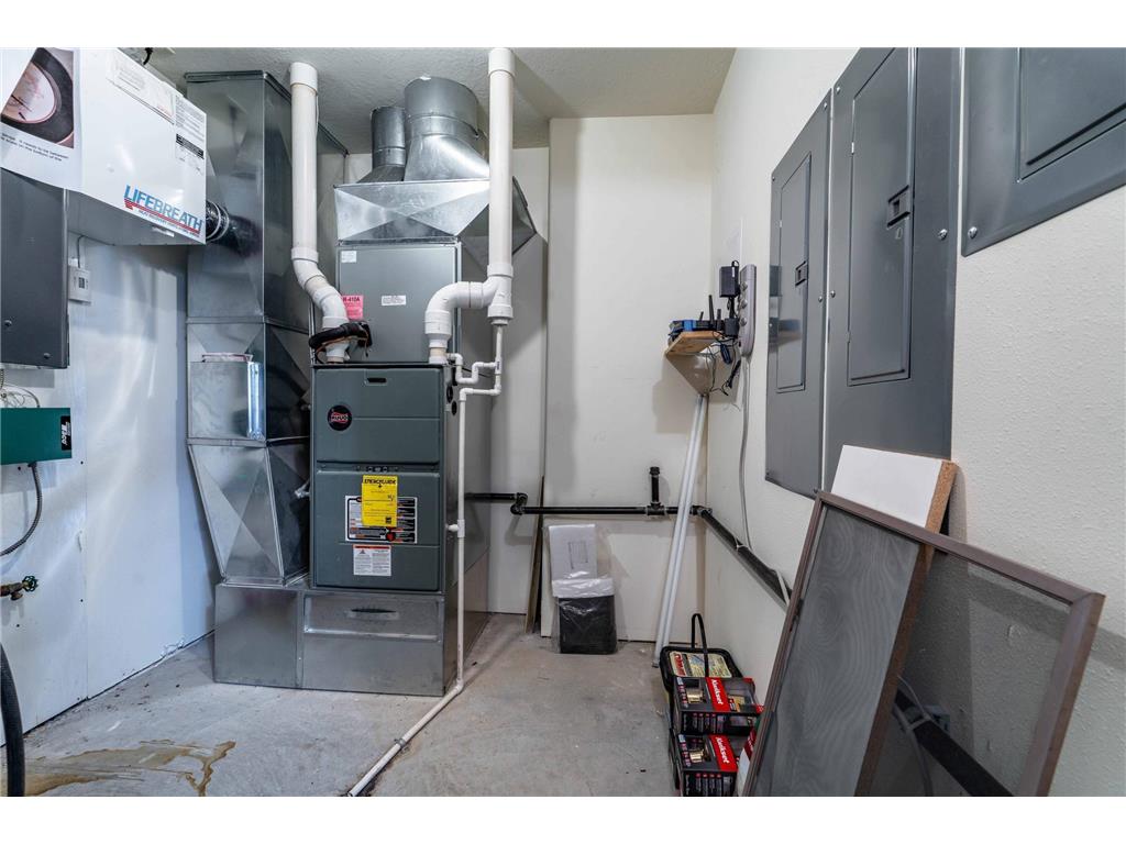 825 5th Street SE Pelican Rapids MN 56572 6807499 image66