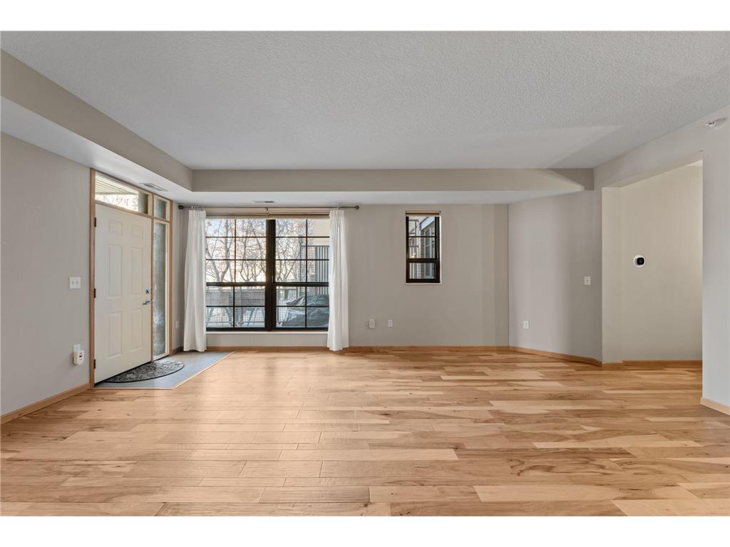 825 Berry Street #103 Saint Paul MN 55114 7064221 image11