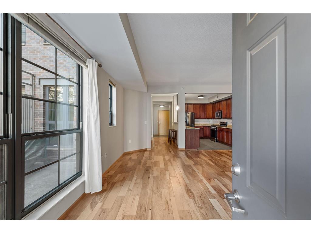 825 Berry Street #103 Saint Paul MN 55114 7064221 image2