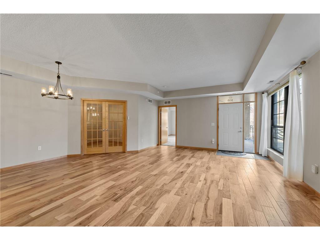 825 Berry Street #103 Saint Paul MN 55114 7064221 image4