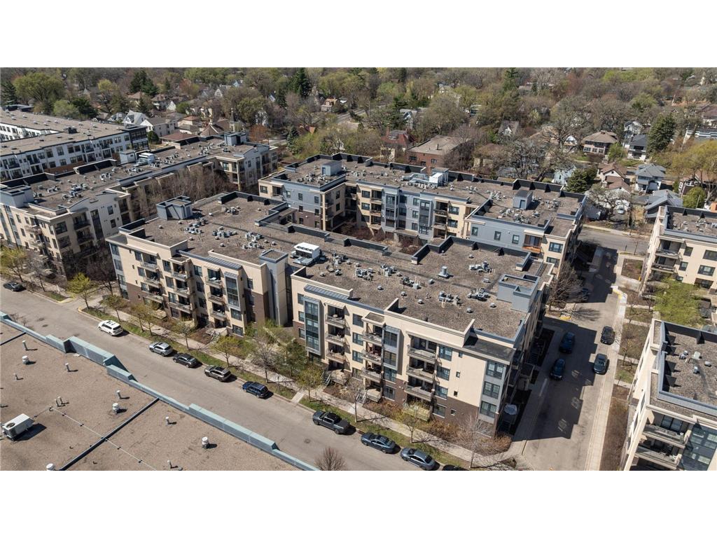 825 Berry Street #103 Saint Paul MN 55114 7064221 image44