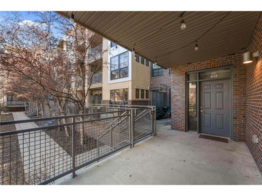 825 Berry Street #103 Saint Paul MN 55114 7064221 image7