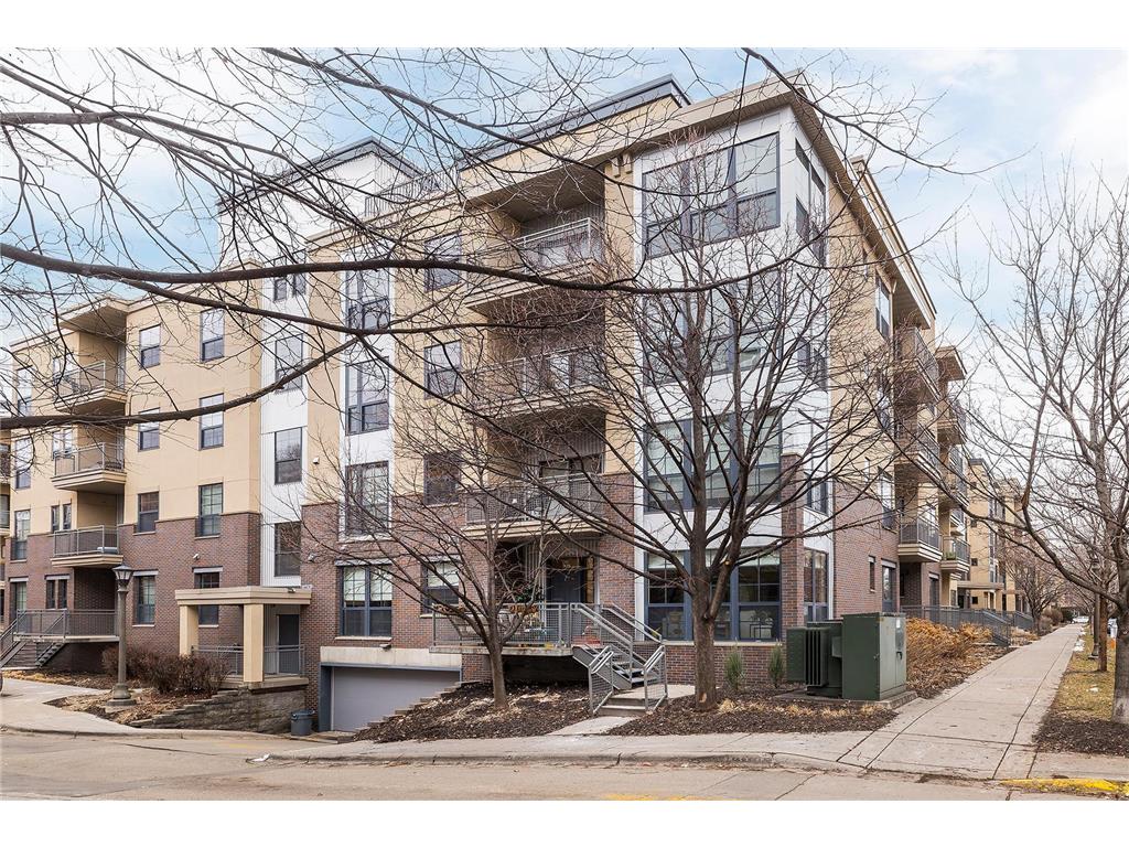 825 Berry Street #105 Saint Paul MN 55114 7037097 image1