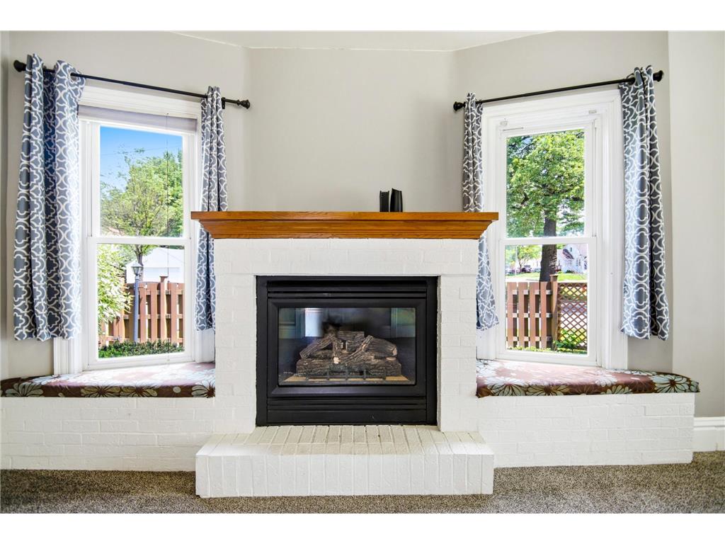 825 E Center Street Rochester MN 55904 7087161 image16