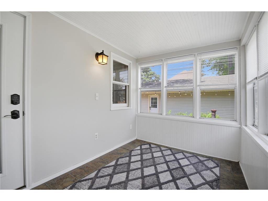 825 E Center Street Rochester MN 55904 7087161 image29