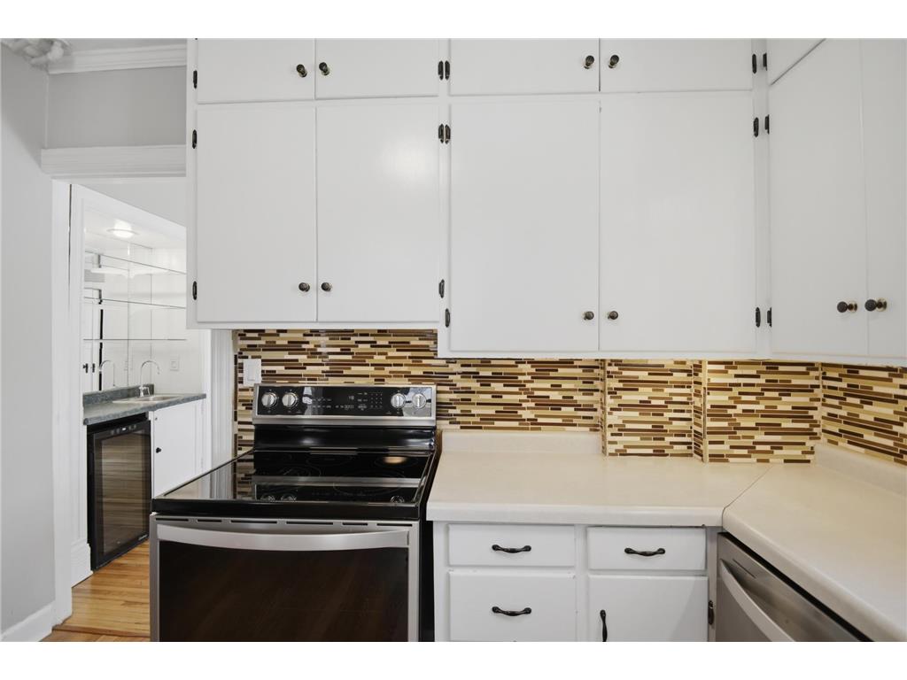 825 E Center Street Rochester MN 55904 7087161 image6