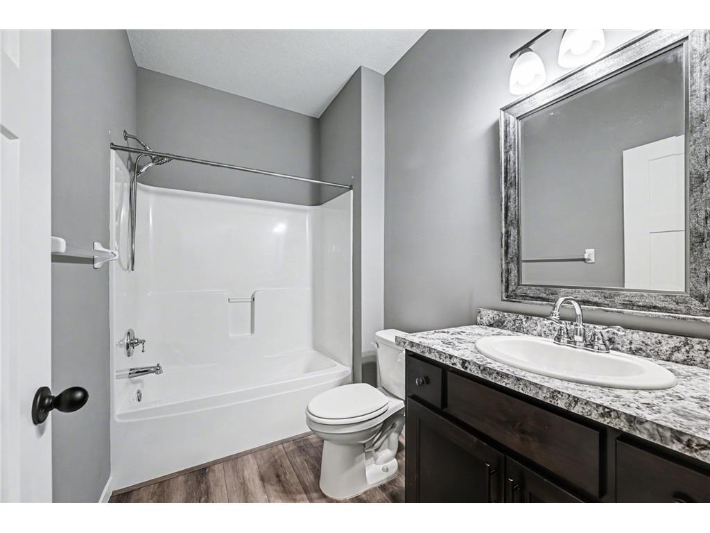 825 Golden Way NW Isanti MN 55040 7015916 image14