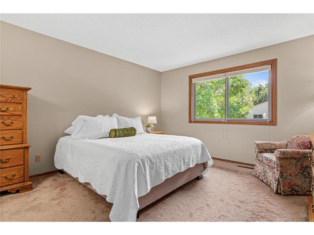 825 Martha Lake Court Shoreview MN 55126 7081572 image11