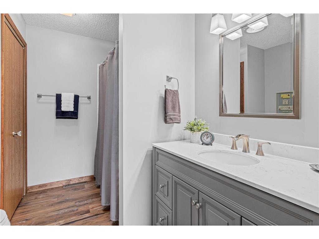 825 Martha Lake Court Shoreview MN 55126 7081572 image13