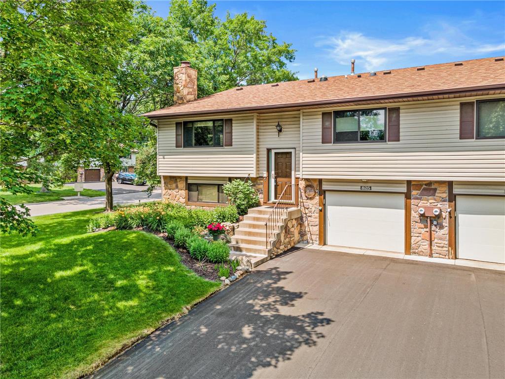 825 Martha Lake Court Shoreview MN 55126 7081572 image2