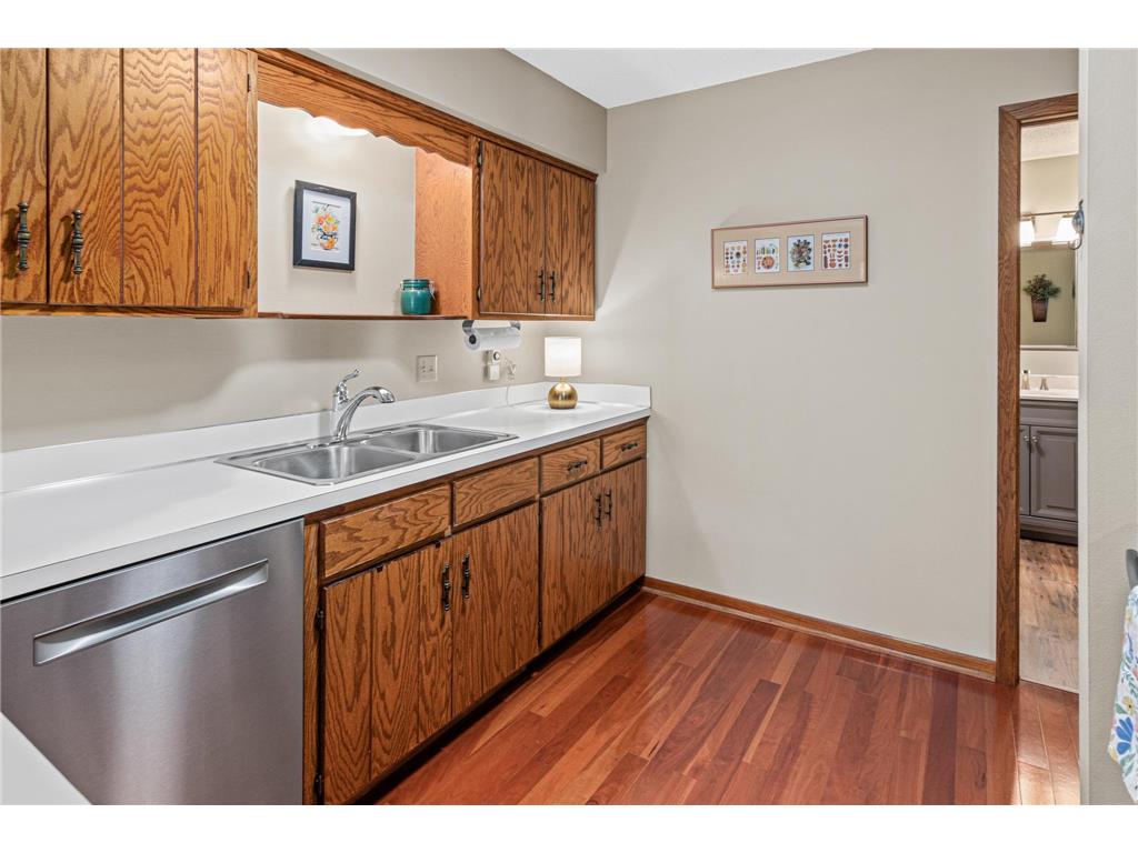 825 Martha Lake Court Shoreview MN 55126 7081572 image6