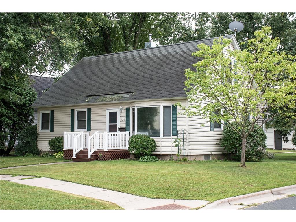 825 N Oak Street Lake City MN 55041 6780843 image1