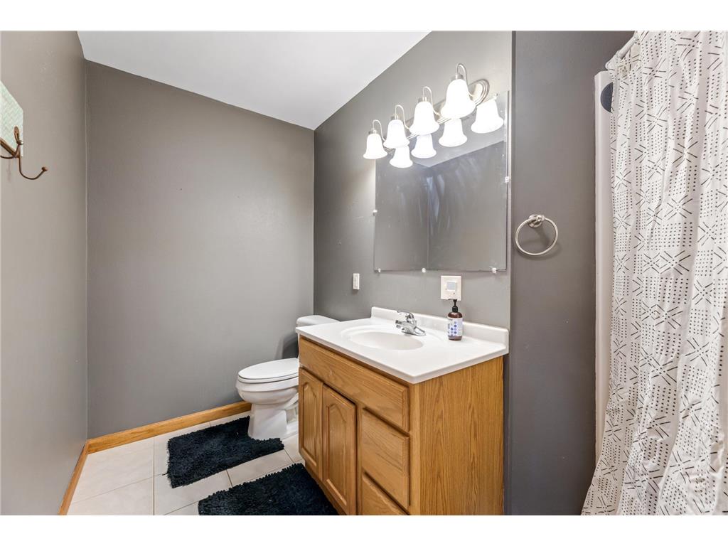 8250 6th Street Goodview MN 55959 7007518 image16