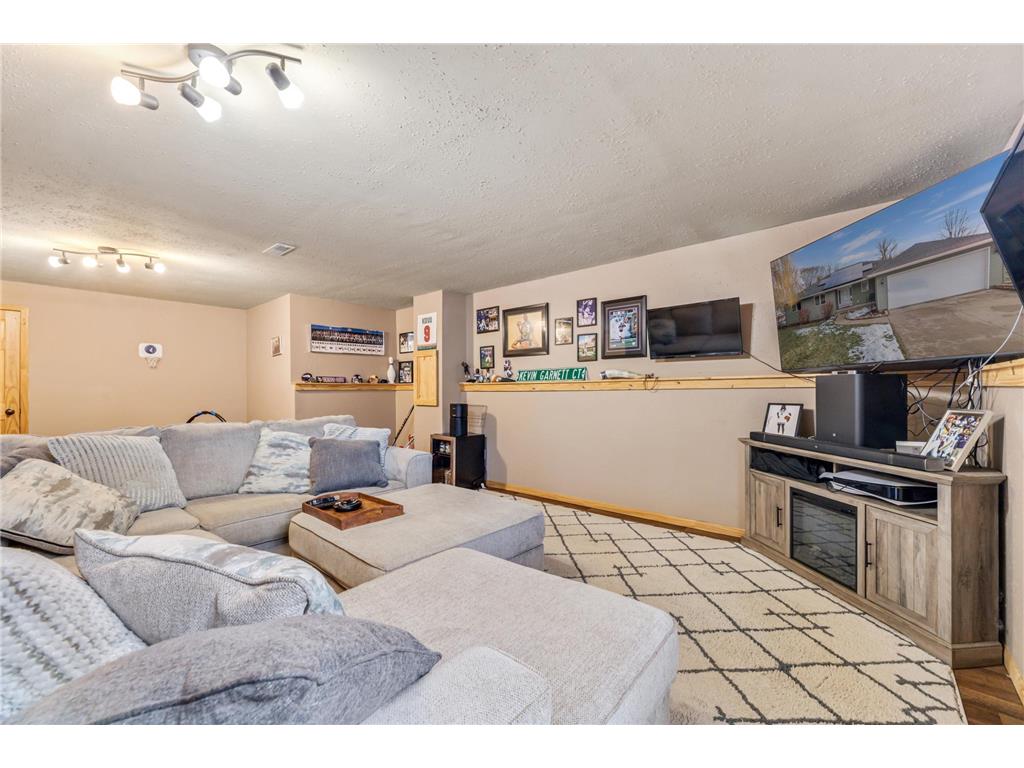 8250 6th Street Goodview MN 55959 7007518 image18