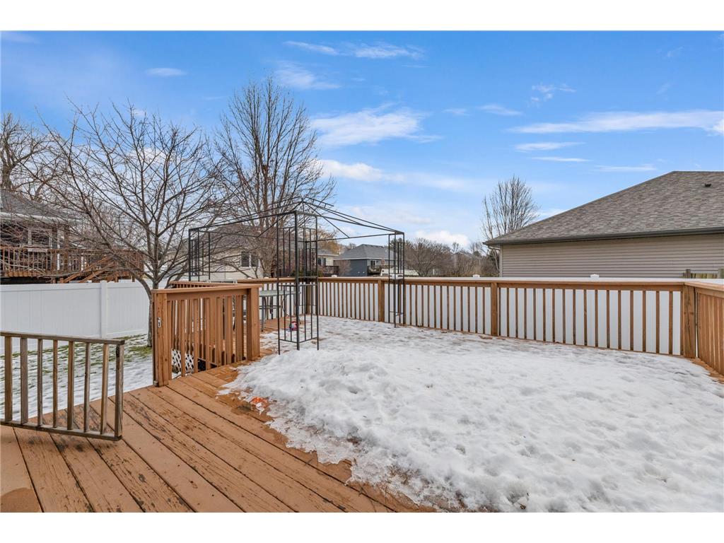 8250 6th Street Goodview MN 55959 7007518 image24