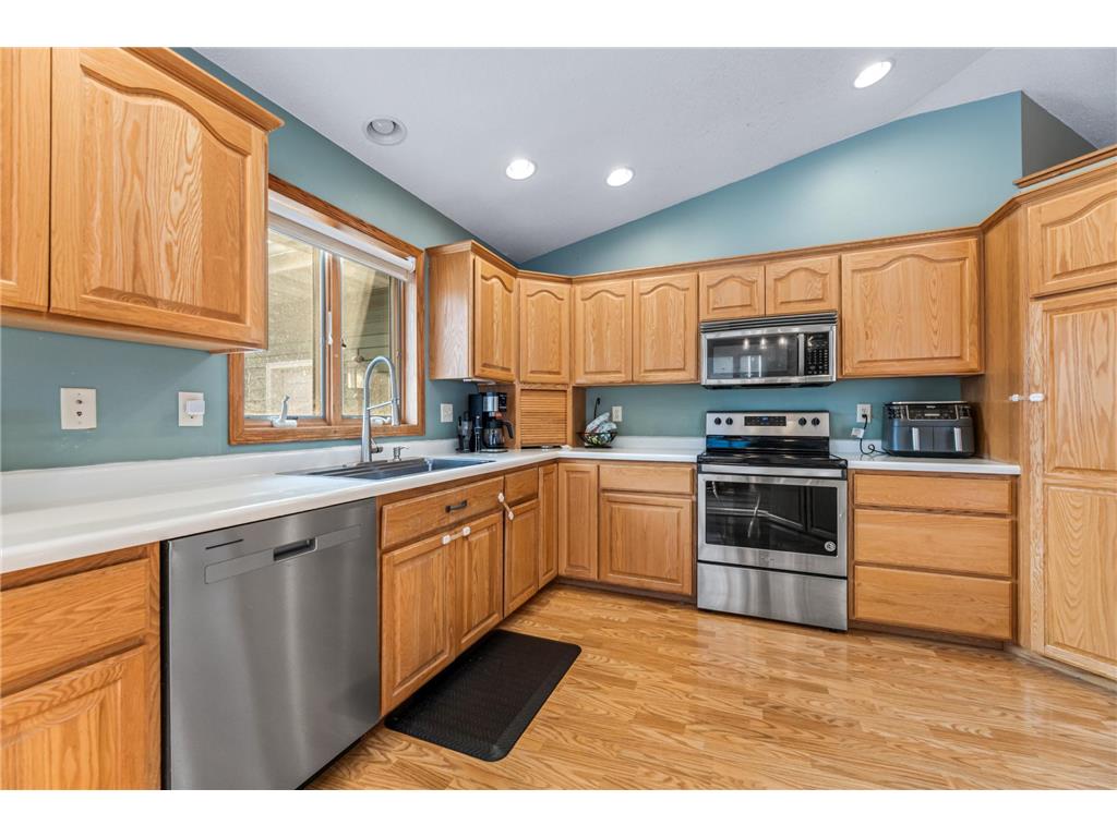 8250 6th Street Goodview MN 55959 7007518 image7