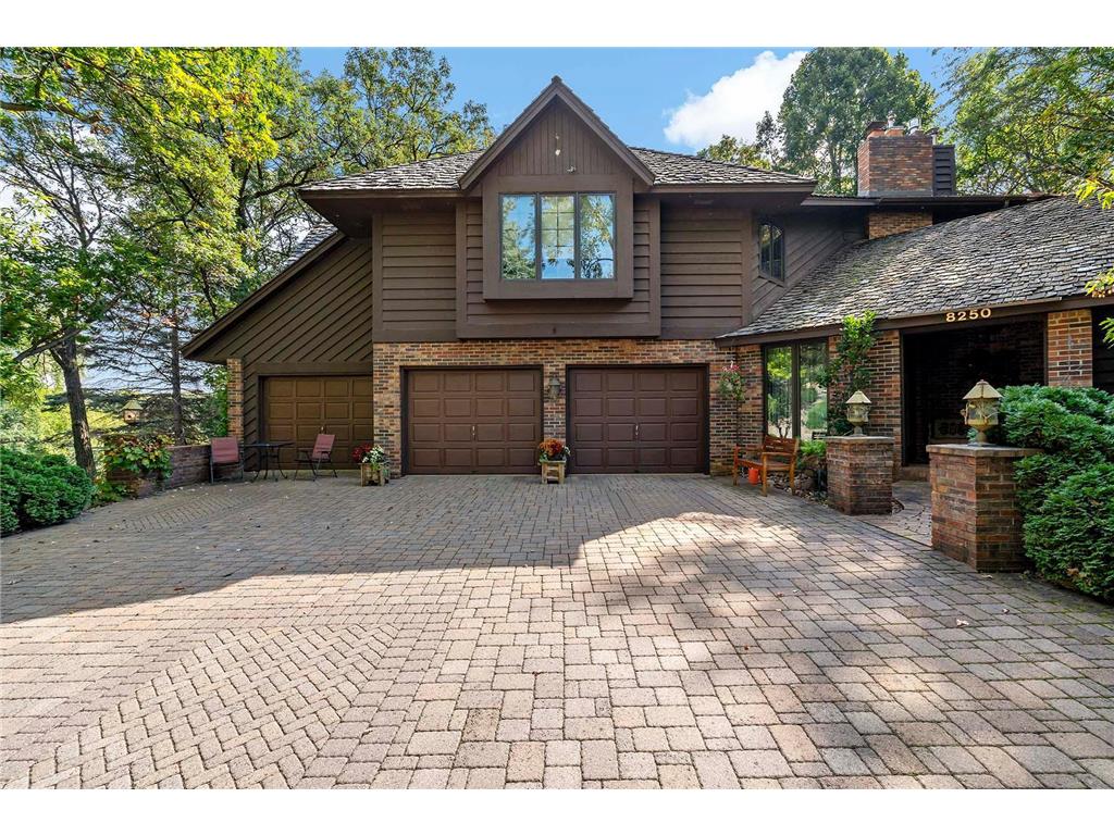 8250 Havelock Court Apple Valley MN 55124 6800656 image1