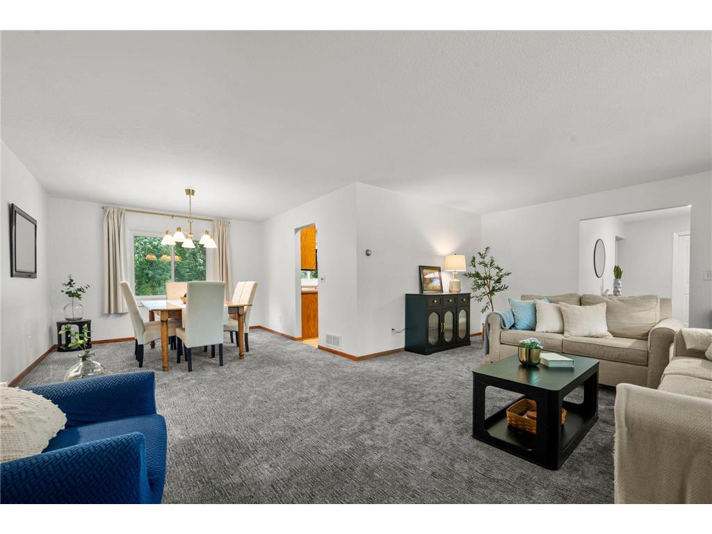 8254 38th Street N Lake Elmo MN 55042 7062973 image10